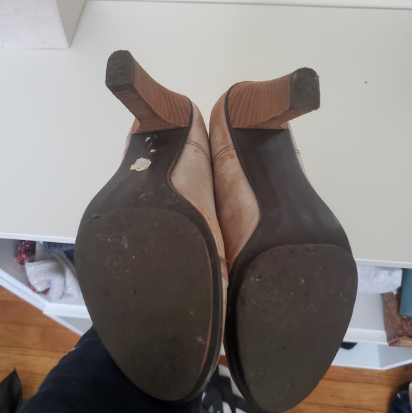 Matisse lace up Oxford bootie shoes distressed tan - Picture 5 of 6